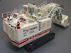 25008