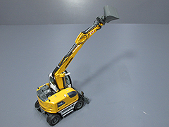 943