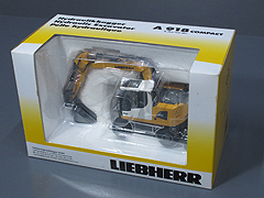 943