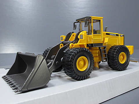 hl560-002