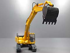 76KOM001