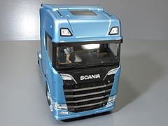 s2400304