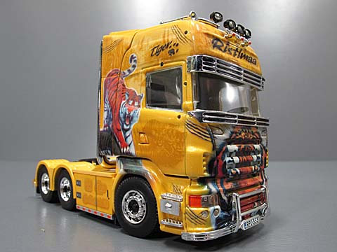 62576