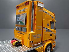 62933