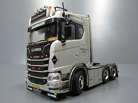 75002